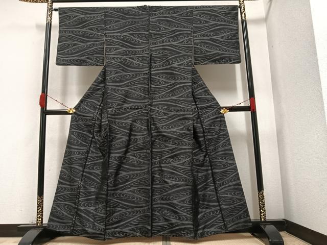 平和屋着物●本場大島紬 流水文 正絹 逸品 AAAZ1820ph