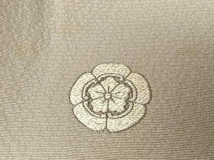 平和屋着物●人間国宝　福田喜重　刺繍　色留袖　舞花文　暈し染め　金彩　正絹　逸品　未使用　AAAZ3018np