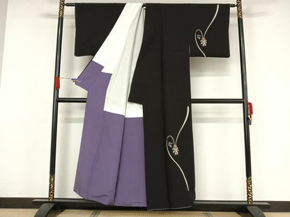 平和屋着物●世界的人形師　辻村寿三郎　ジュサブロー　訪問着　うさぎ　兎　黒地　正絹　逸品　AAAZ3106np