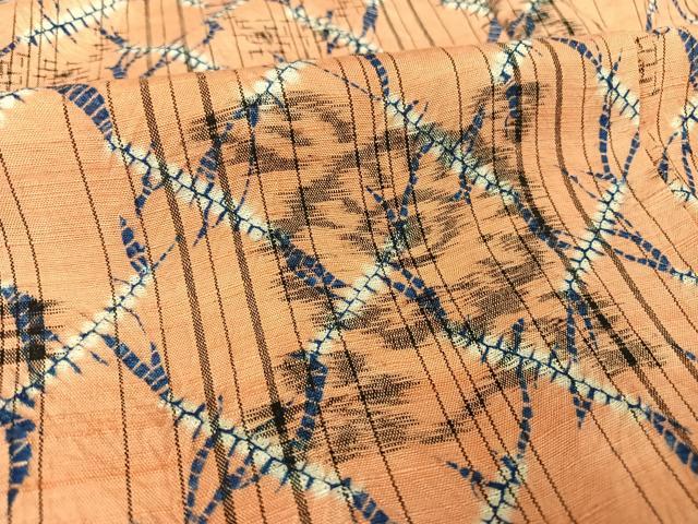 平和屋着物●上質な小紋 紬地 絞り 網目花文 正絹 逸品 AAAZ3198np