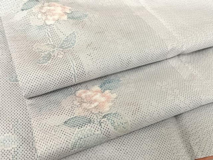 平和屋着物●都喜ヱ門　本場大島紬　白大島　カタス7マルキ　総絣　枝花間道　藤絹織物謹製　正絹　逸品　AAAZ3217np