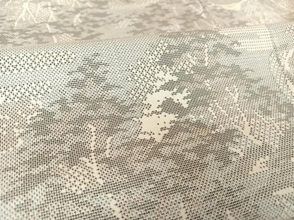平和屋着物●本場大島紬　白大島　カタス9マルキ　樹林文　正絹　逸品　AAAZ3227np