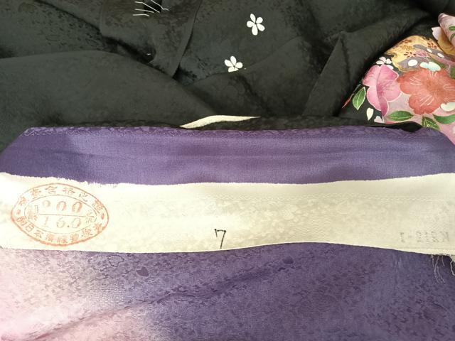 平和屋着物●豪華振袖　雪輪花文　暈し染め　黒地　金彩　仮絵羽　逸品　未使用　AAAZ3278np