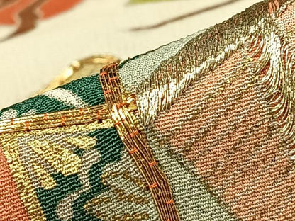 平和屋着物■豪華黒留袖　駒刺繍　御所車枝松文　金銀彩　正絹　逸品　AAAZ3559mf