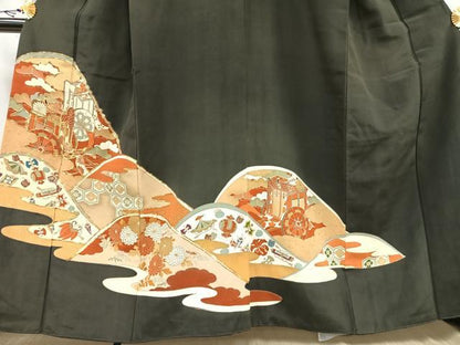 平和屋着物■豪華黒留袖　駒刺繍　御所車草花宝尽くし文　金彩　正絹　逸品　AAAZ3643mf