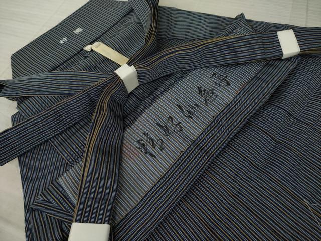 平和屋着物●男性　人間国宝　甲田綏郎　精好仙台平　馬乗り袴　縞　正絹　逸品　AAAZ3721ck