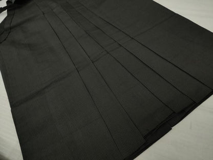 平和屋着物●男性 馬乗り袴 縞 黒地 正絹 逸品 AAAZ3727ck