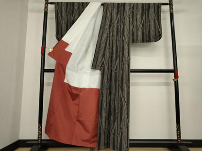 平和屋着物●上質な紬　笹竹文　正絹　逸品　AAAZ3804ck