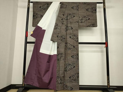 平和屋着物●本場大島紬 カタス9マルキ 雲取り流水花文 正絹 逸品 AAAZ3818ck