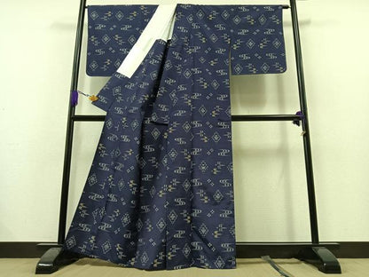 平和屋着物▽本場琉球絣　単衣　紬　正絹　逸品　未使用　AAAZ3975jh