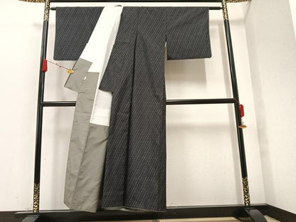 平和屋着物●本場大島紬 幾何学文様 大山謹製 正絹 逸品 AAAZ4486ph