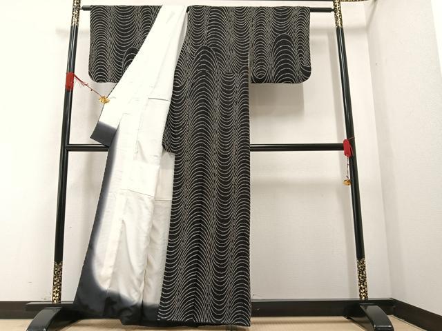 平和屋着物●上質な小紋　絞り　波　黒地　正絹　逸品　AAAZ4487ph