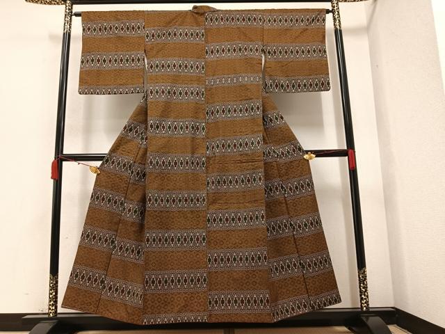 平和屋着物●本場大島紬　一元7マルキ　幾何学文様　正絹　逸品　AAAZ4490ph