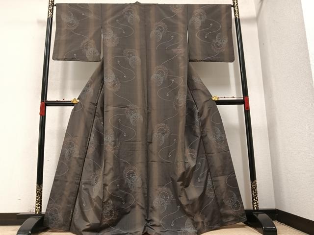 平和屋着物●本場大島紬　源氏車花文　正絹　逸品　AAAZ4503ph