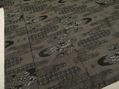 平和屋着物●本場大島紬　一元7マルキ　エ霞風景文　正野絹織物特製　反端付き　正絹　逸品　AAAZ4779ck
