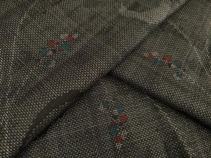 平和屋着物●本場大島紬 カタス7マルキ 唐草文 正絹 逸品 AAAZ4783ck