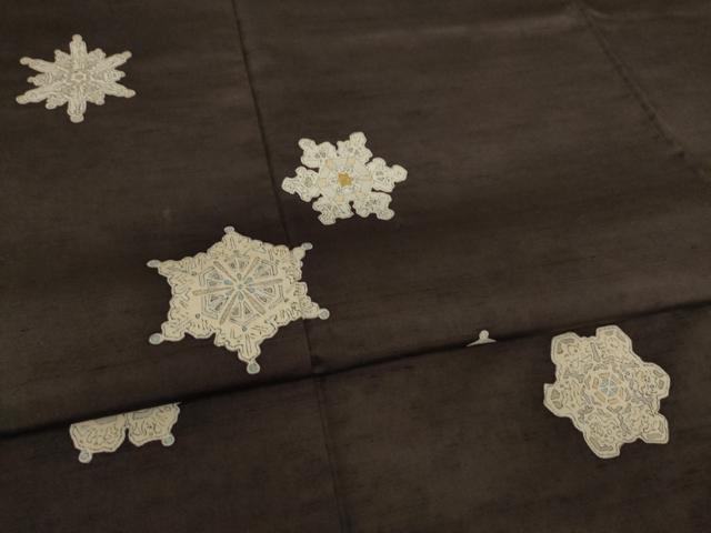 平和屋着物●訪問着　紬地　刺繍　雪華　木版染め　金糸　ゑり善扱い　正絹　逸品　AAAZ4819ck