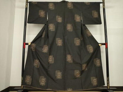 平和屋着物●上質な紬　色紙重ね文　正絹　逸品　AAAZ4834ck