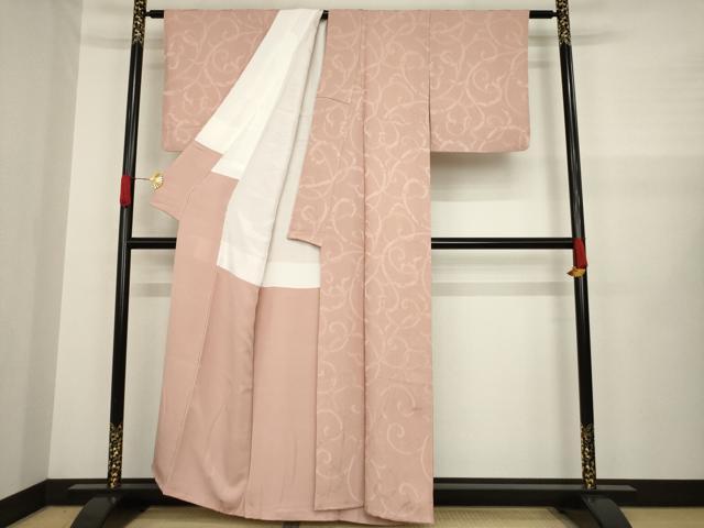 平和屋着物●上質な色無地 唐草地紋 宍色 正絹 逸品 AAAZ4843ck