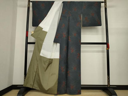 平和屋着物●本場大島紬　カタス7マルキ　草花文　正絹　逸品　AAAZ4979ck