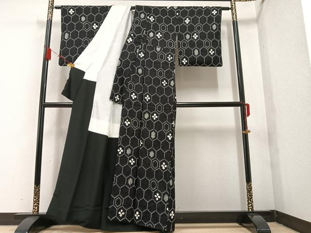 平和屋着物●上質な小紋 亀甲花文 黒地 正絹 逸品 AAAZ5086ph