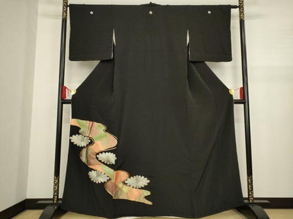 平和屋着物■豪華黒留袖　駒刺繍　流水花文　正絹　逸品　AAAZ5613ma