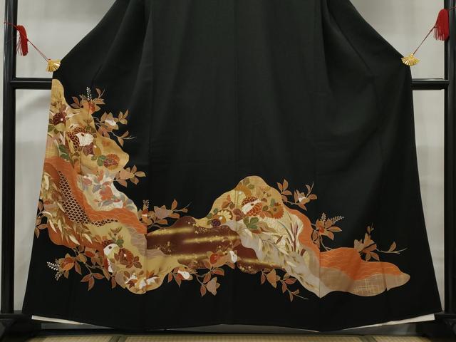 平和屋着物■豪華黒留袖　駒刺繍　道長草花文　金彩　正絹　逸品　AAAZ5677nf