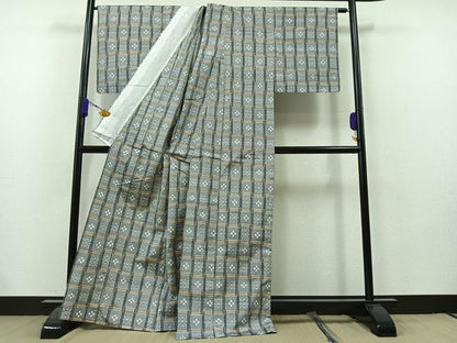 平和屋着物▽上質な紬　単衣　琉球絣文様　正絹　逸品　AAAZ5704jh