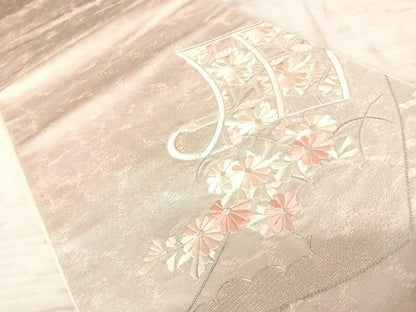 平和屋着物◎太鼓柄袋帯　駒刺繍　絵巻花文　銀糸　正絹　逸品　AAAZ5968yx