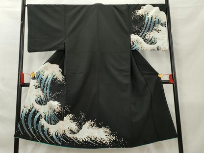 平和屋着物●男性　訪問着　立波文　黒地　金彩　胴抜き仕立て　洗える着物　AAAZ6052cs