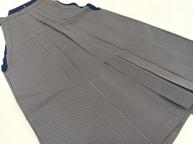 平和屋着物●男性　馬乗り袴　縞　正絹　逸品　AAAZ6826ph