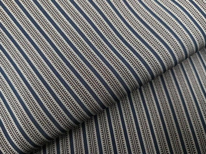 平和屋着物●男性　馬乗り袴　縞　正絹　逸品　AAAZ6826ph