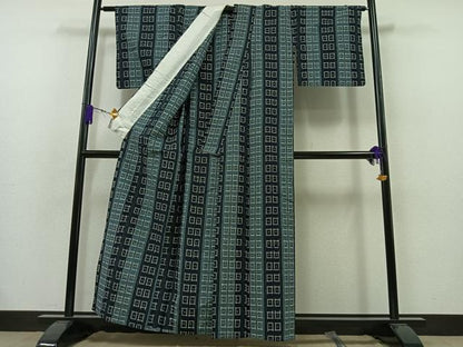 平和屋着物▽上質な紬 単衣 琉球絣文様 正絹 逸品 AAAZ7160jh