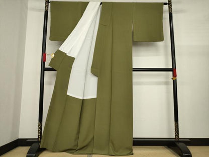 平和屋着物●上質な色無地 国防色 正絹 逸品 AAAZ7172ck