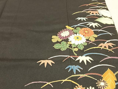平和屋着物●豪華黒留袖 友禅 駒刺繍 草花文 金彩 正絹 逸品 AAAZ7318zg