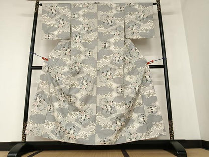 平和屋着物●本場大島紬　白大島　総絣　一元7マルキ　雲重ね花文　正絹　逸品　AAAZ7490zg