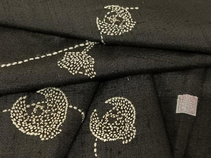 平和屋着物●上質な紬　訪問着　作家物　刺繍　刺し子　稲穂にふくら雀　黒地　正絹　逸品　AAAZ7569zg