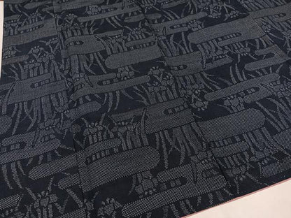 平和屋着物●結城紬 100亀甲 エ霞草花文 正絹 逸品 AAAZ8887ph