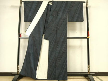 平和屋着物▽本塩沢 単衣 110亀甲 斜縞 正絹 逸品 AAAZ9056fy