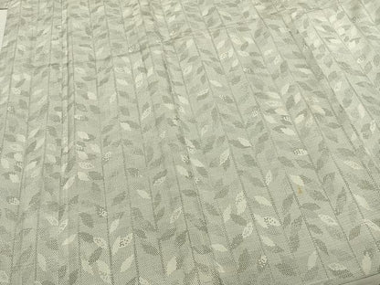 平和屋着物▽上質な紬　単衣　枝葉文　正絹　逸品　AAAZ9137fy