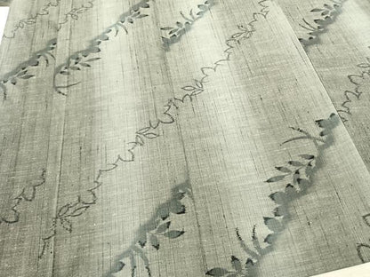 平和屋着物▽上質な紬 単衣 草葉文 反端付き 正絹 逸品 AAAZ9161fy
