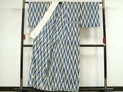 平和屋着物▽お召　単衣　矢羽文　やまと誂製　正絹　逸品　AAAZ9162fy