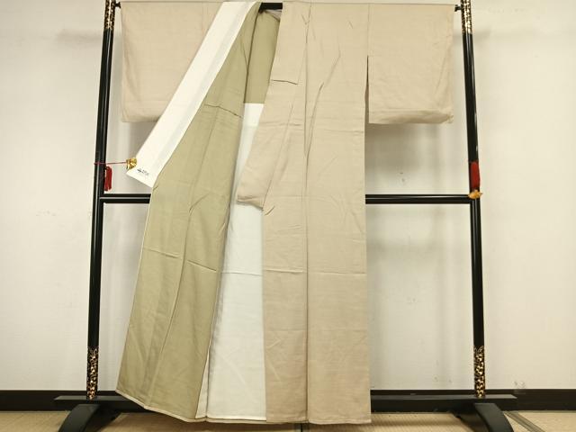 平和屋着物▽上質な色無地　単衣　お召地　松葉地紋　砂色　やまと誂製　正絹　逸品　AAAZ9320fy