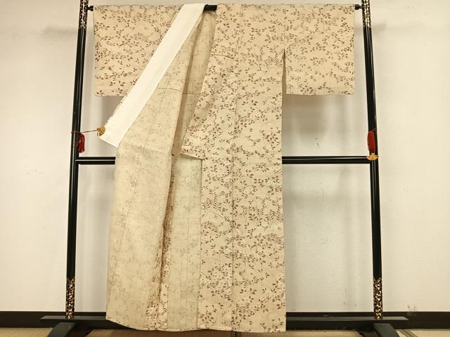 平和屋着物▽上質な紬　生紬　単衣　草花文　正絹　逸品　AAAZ9339fy