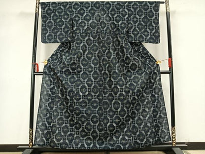 平和屋着物▽本場琉球絣 単衣 色紙花文 正絹 逸品 AAAZ9415fy