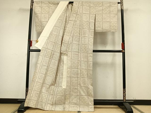 平和屋着物▽本場結城紬 重要無形文化財 単衣 100亀甲 色紙草花文 正絹 逸品 AAAZ9434fy