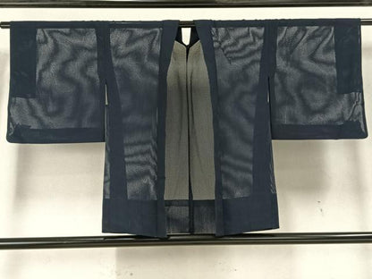 平和屋着物▽羽織　スリーシーズン　春夏秋　塵除け　幾何学地紋　紺青色　正絹　逸品　AAAZ9449fy