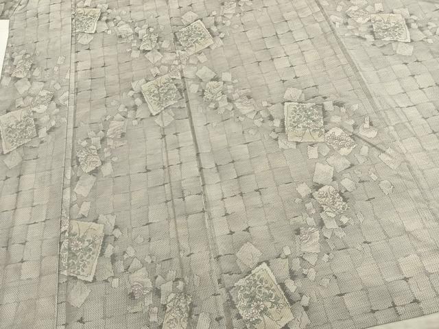 平和屋着物▽都喜ヱ門 本場大島紬 単衣 白大島 色紙草花文 藤絹織物謹製 正絹 逸品 AAAZ9535fy