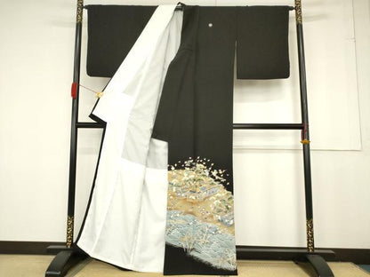 平和屋着物■豪華黒留袖　駒刺繍　立波風景文　松竹梅　暈し染め　金彩　正絹　逸品　AAAZ9988ma