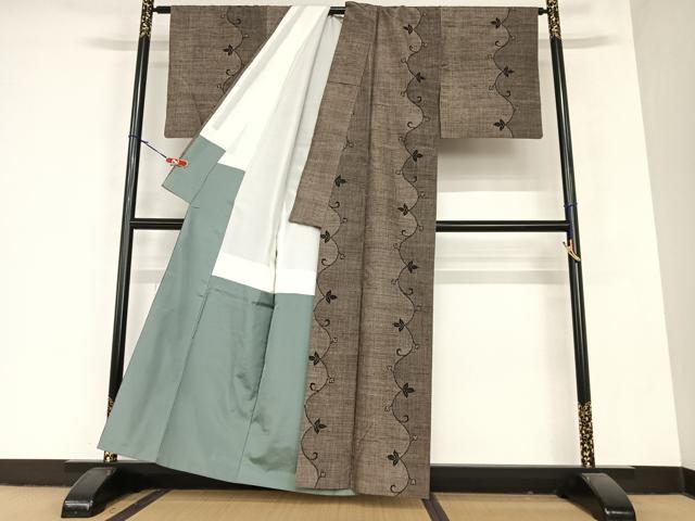 平和屋着物●上質な紬　花唐草文　正絹　逸品　AABA0381zg